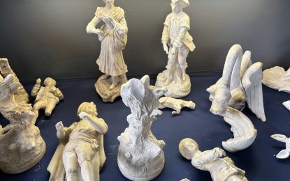 Studio ESSECI - Tornano all’Archivio della Ceramica altri diciassette modelli restaurati dall’Opificio delle Pietre dure
