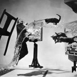 Studio ESSECI - PHILIPPE HALSMAN. Lampo di genio 1